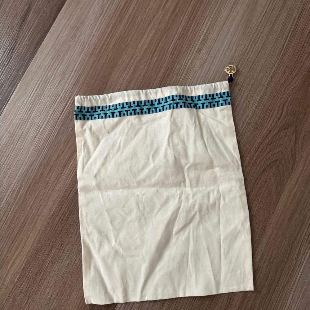Tory Burch Dust Cover